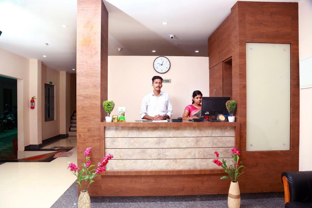 Hotel Wayanad Square Mananthavady Eksteriør billede